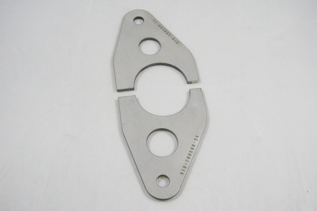 Supports de renforcement de barre de support Volvo 740/940.