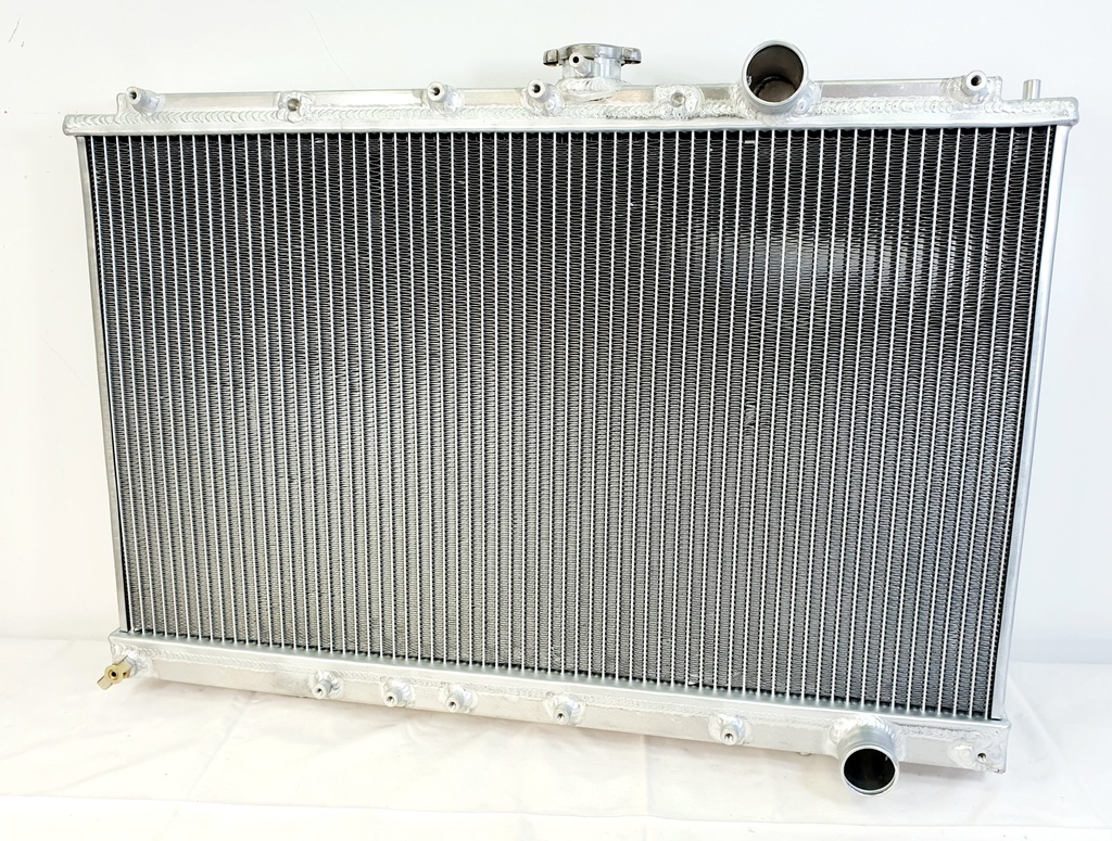 Radiateur Mitsubishi Lancer Evolution 92-96