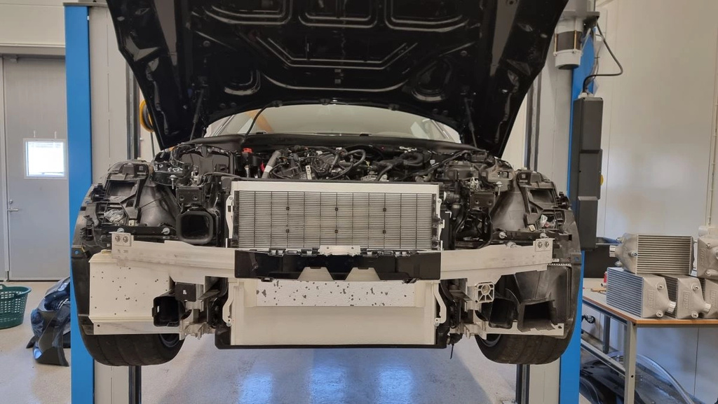 Refroidisseur d'eau/Intercooler BMW G-serie & Toyota GR Supra A90