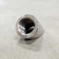 Ecrou lambda courbé M18x1,5 Inox (45°)