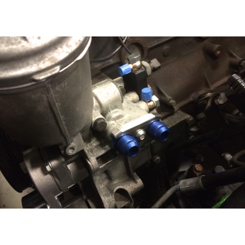 BMW S50, S54 Un adaptateur de refroidisseur d'huile