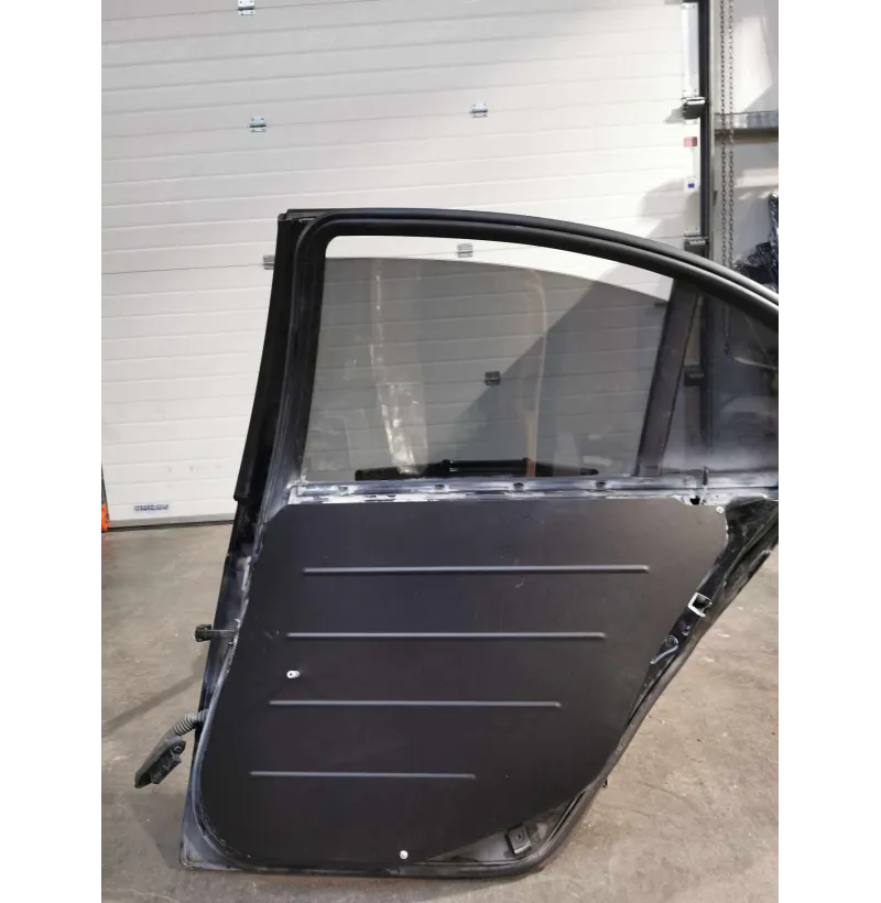 Panneaux de portes arrière en aluminium pour berline BMW E46
