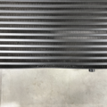 Intercooler Hurricane noir, connexions de 3 pouces (78 cm de large)
