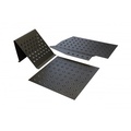Reste de pied et plaques de sol BMW E30 (3pcs)