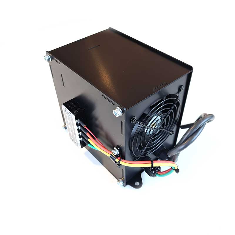 Coin de l'appareil de chauffage 3.5KW Connexions électrique 600W 2x50mm.