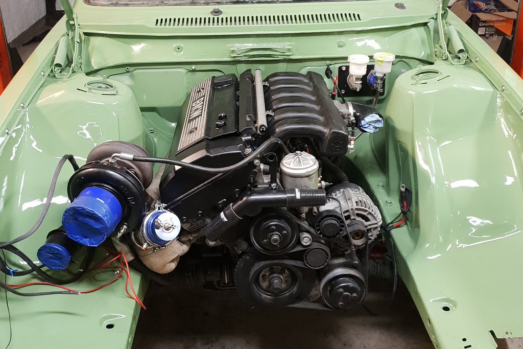MONTAGNE VOLVO 200 / 240 - BMW M50 / M52 / M52TU / M54